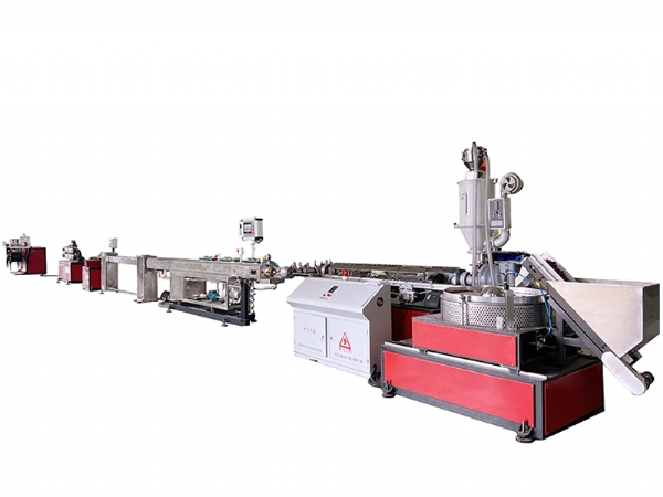 內鑲圓柱滴頭滴灌管生產線（xiàn）